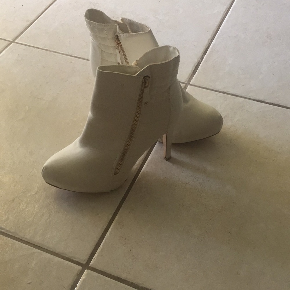 Boots,booties, evening shoe